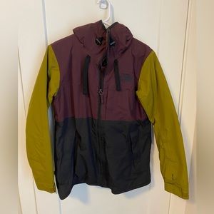 The North Face: women’s ski coat